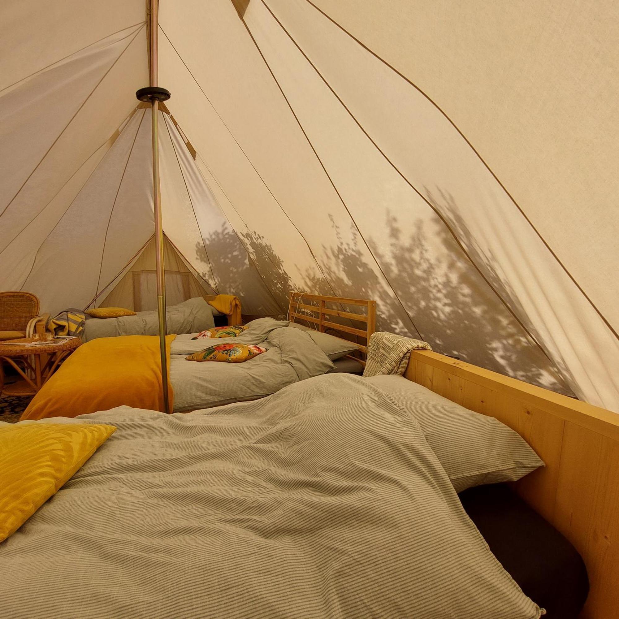 Bell Tent Glamping Essenhof Aagtekerke Extérieur photo